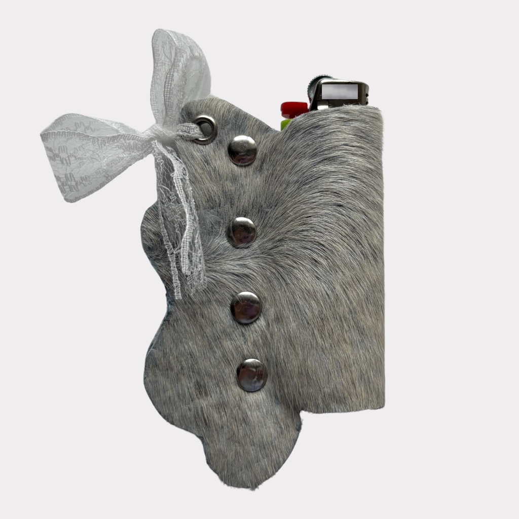 Luna Cow Lighter Case